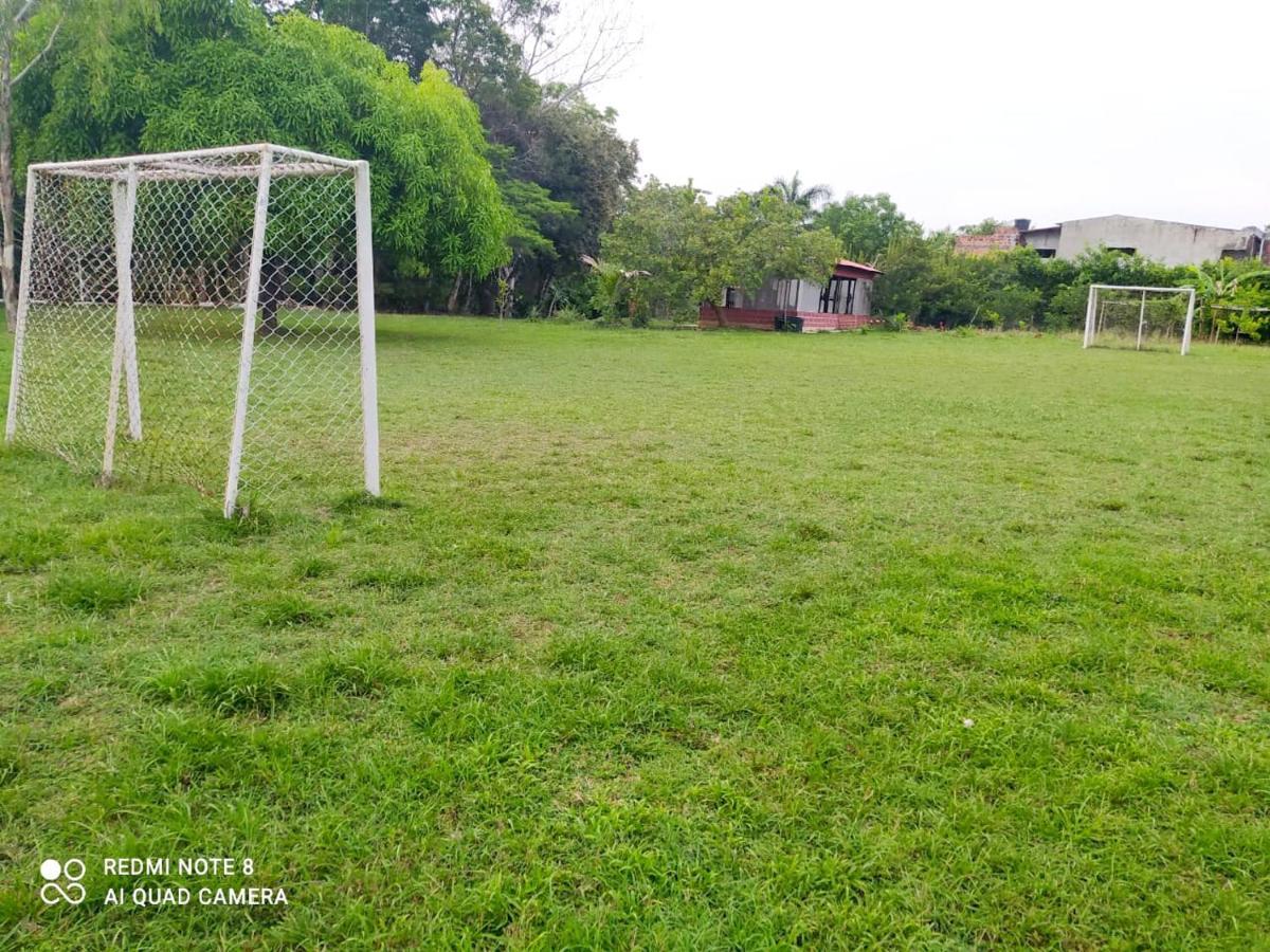 Casa Campo Emaus Caucasia エクステリア 写真